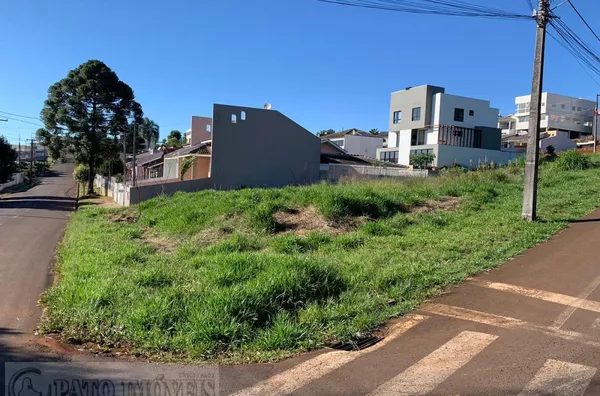TERRENO DE ESQUINA A UMA QUADRA DA AVENIDA TUPI, BAIRRO CRISTO REI