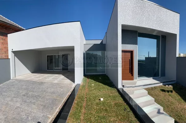 CASA DE ALTO PADRÃO À VENDA, PRÓXIMA AO SHOPPING.