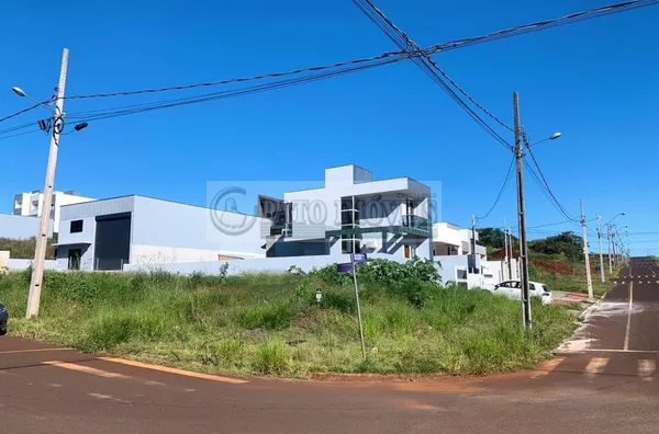 TERRENO PARA VENDA NO BAIRRO FRARON