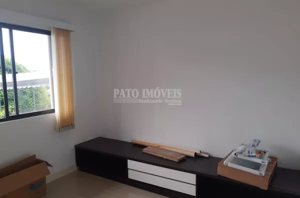 SOBRADO COM EXCELENTE LOCALIZAÇÃO NO BAIRRO BANCÁRIOS
