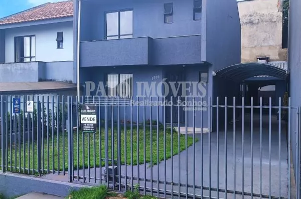SOBRADO COM EXCELENTE LOCALIZAÇÃO NO BAIRRO BANCÁRIOS
