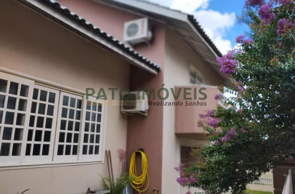CASA PARA VENDA NO BAIRRO MENINO DEUS