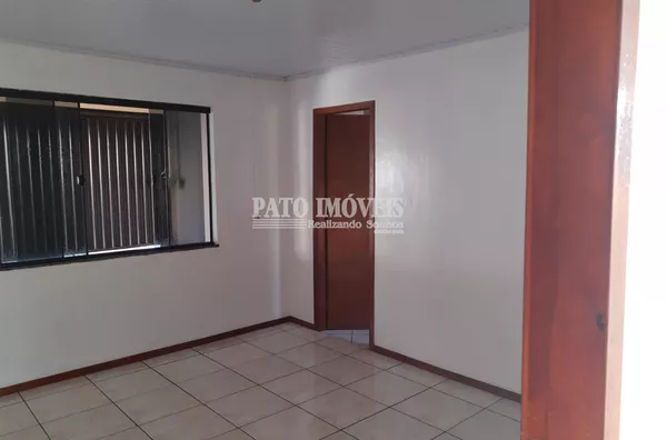 CASA PARA VENDA NO BAIRRO INDUSTRIAL