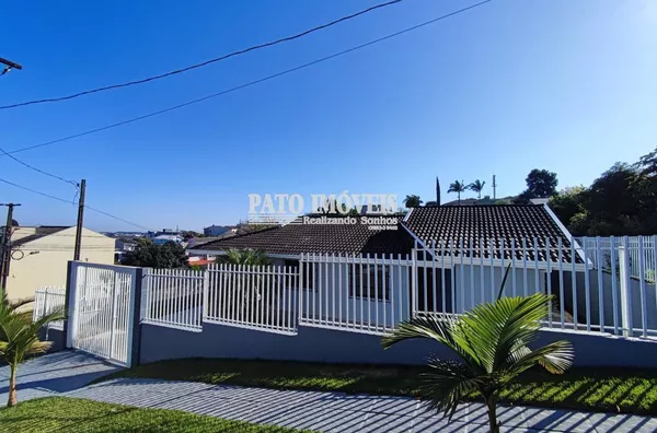 CASA DE ESQUINA PARA VENDA NO BAIRRO SÃO FRANCISCO
