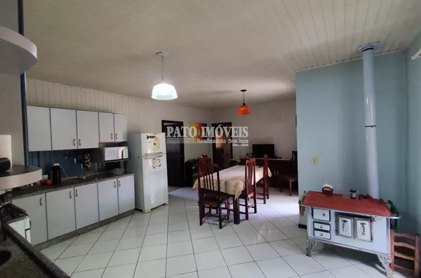 CASA MISTA PARA VENDA PRÓXIMA AO CENTRO EM PATO BRANCO