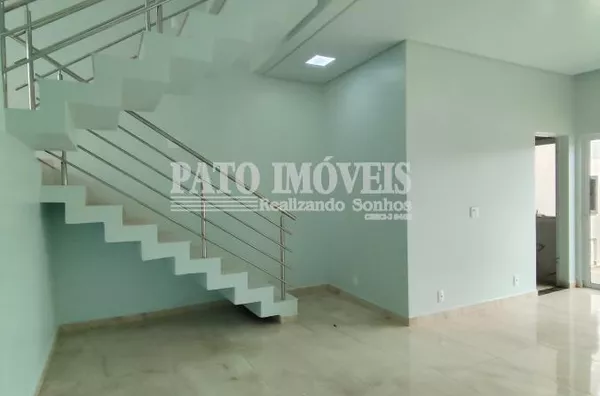 SOBRADO PARA VENDA NO BAIRRO FRARON EM PATO BRANCO