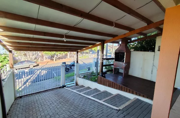 Casa Semi Mobiliada à Venda Bairro São Francisco, Pato Branco-PR