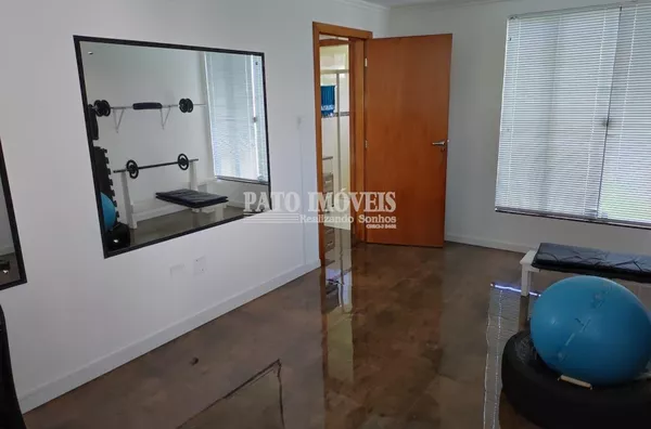 CASA PARA VENDA NO BAIRRO LA SALLE PRÓXIMA AO LARGO DA LIBERDADE