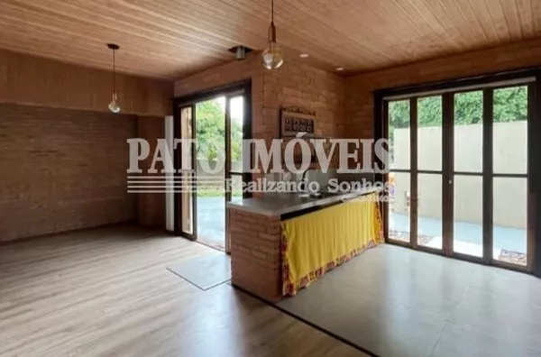 CASA PARA VENDA NO BAIRRO SÃO FRANCISCO