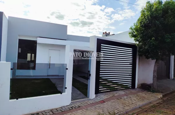 CASA PARA VENDA NO BAIRRO MENINO DEUS
