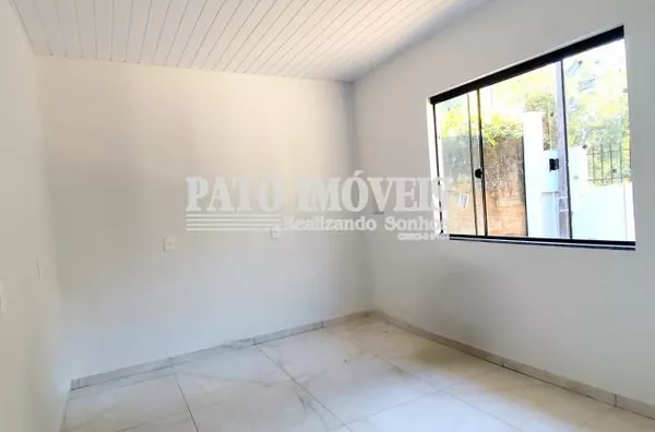 CASA PARA VENDA NO BAIRRO VENEZA