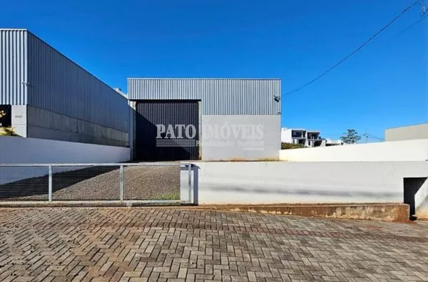 Barracão para Venda no Bairro Fraron