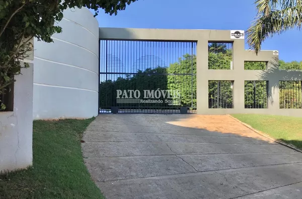 APARTAMENTO AO LADO DO CLUBE PINHEIROS