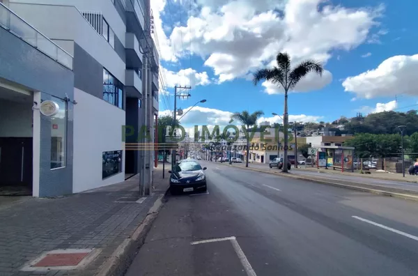 SALA COMERCIAL PARA LOCAÇÃO NA AVENIDA TUPI