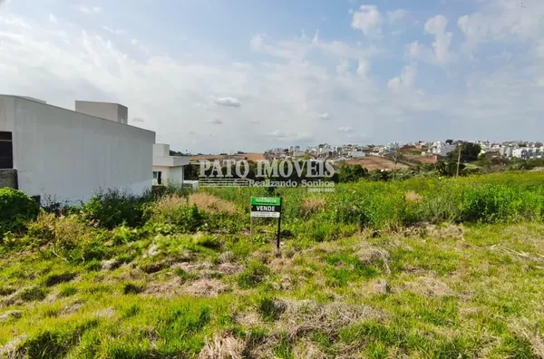 TERRENOS À VENDA NO BAIRRO FRARON