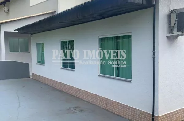 CASA Á VENDA NO ALAGADO DE MANGUEIRINHA