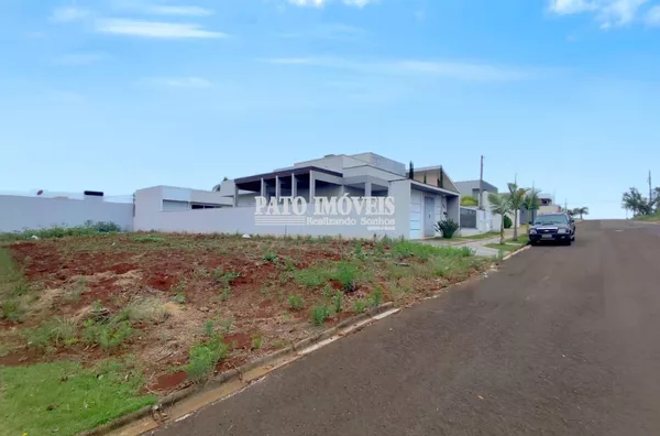 TERRENO PARA VENDA NO BAIRRO MENINO DEUS