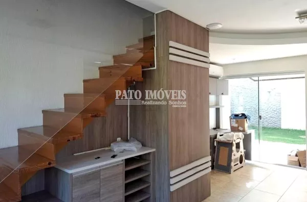 CASA Á VENDA NO BAIRRO AEROPORTO