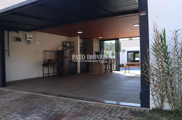 CASA DE ALTO PADRÃO À VENDA NO BAIRRO SÃO LUIZ