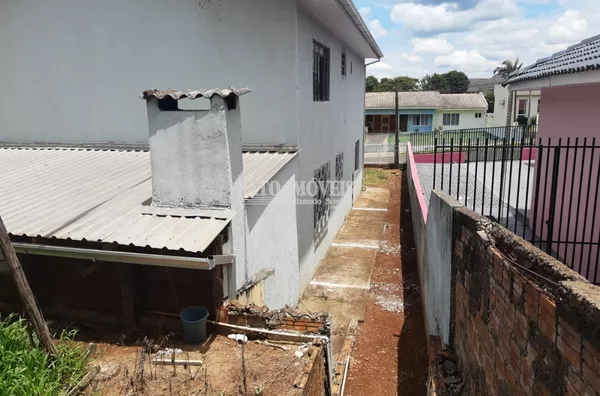CASA PARA VENDA NO BAIRRO MENINO DEUS