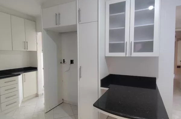 APARTAMENTO PARA LOCAÇÃO NA ÁREA CENTRAL