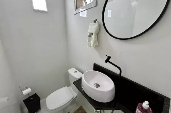 SOBRADO SEMI- MOBILIADO PARA VENDA NO BAIRRO FRARON