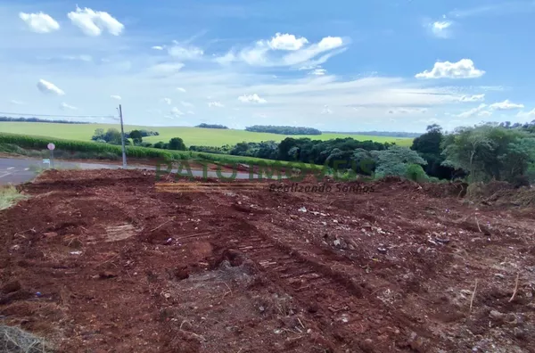 TERRENO DE ESQUINA PARA VENDA NO BAIRRO FRARON