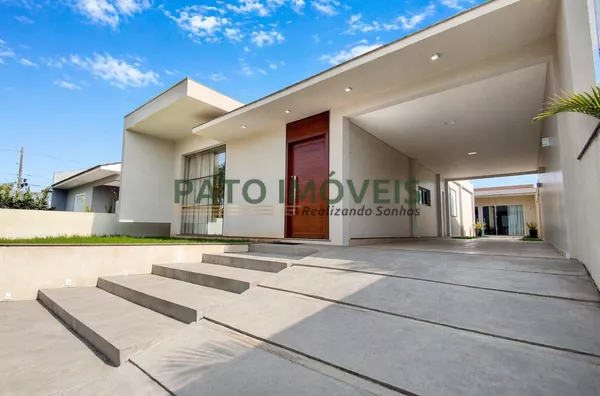 CASA PARA VENDA NO BAIRRO MENINO DEUS