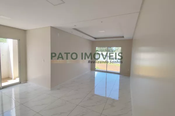CASA Á VENDA NO BAIRRO FRARON