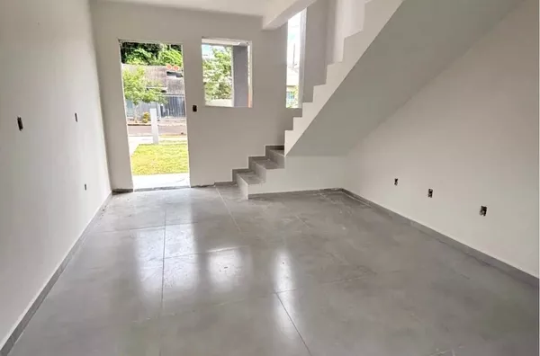 SOBRADO PARA VENDA NO BAIRRO FRARON
