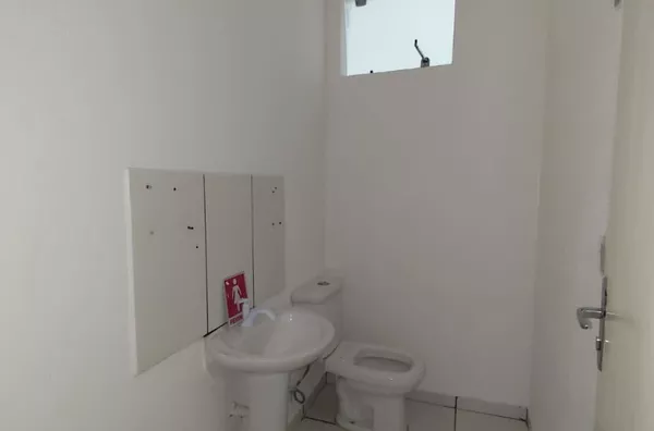 SALA COMERCIAL PARA LOCAÇÃO NO CENTRO