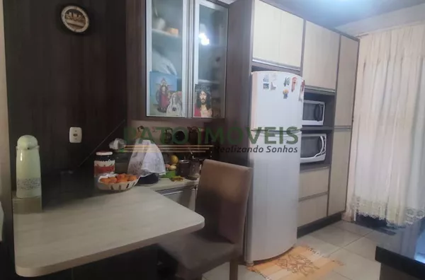 CASA PARA VENDAS NO BAIRRO FRARON
