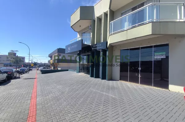 SALA COMERCIAL PARA LOCAÇÃO NA AVENIDA TUPI