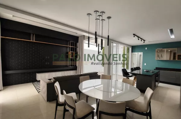 CASA PARA VENDA NO BAIRRO MENINO DEUS