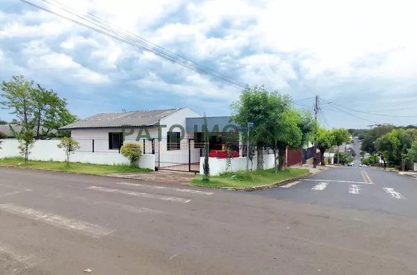 CASA PARA VENDA NO BAIRRO PLANALTO