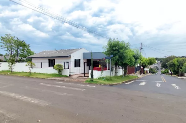 CASA PARA VENDA NO BAIRRO PLANALTO