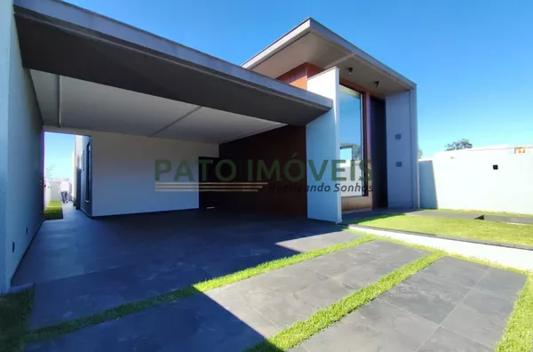 CASA DE ALTO PADRÃO PARA VENDA NO BAIRRO MENINO DEUS