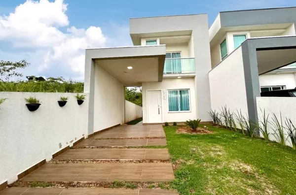 SOBRADO SEMI- MOBILIADO PARA VENDA NO BAIRRO FRARON