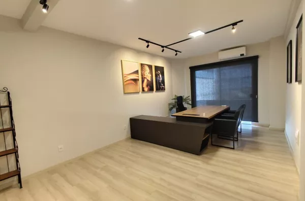 SALA COMERCIAL PARA LOCAÇÃO NO CENTRO