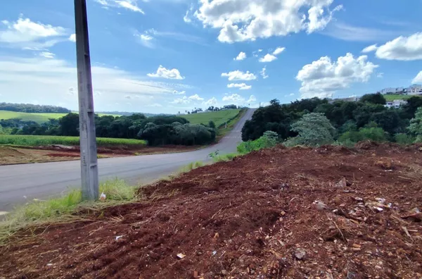 TERRENO DE ESQUINA PARA VENDA NO BAIRRO FRARON
