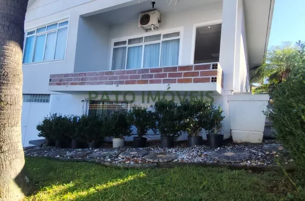 CASA MISTA PARA VENDA NO BAIRRO BANCÁRIOS