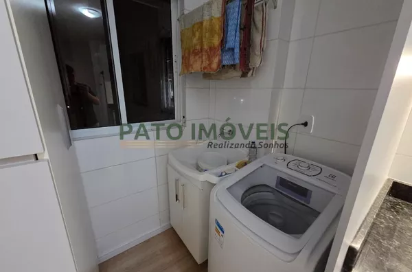 APARTAMENTO SEMI-MOBILIADO PARA LOCAÇÃO NO CENTRO