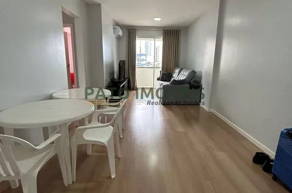 APARTAMENTO À VENDA AO LADO DA PREFEITURA DE PATO BRANCO