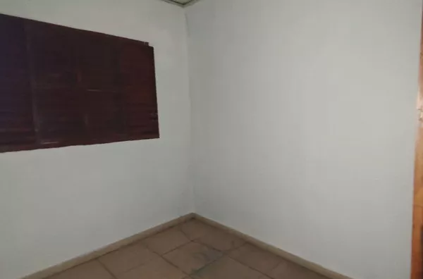 CASA PARA LOCAÇÃO NO CENTRO