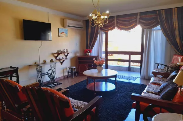 Assista ao Desfile do Natal Luz da Sua Sacada - Apartamento no Centro de Gramado - Foto 2