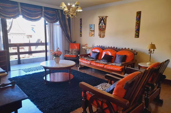 Assista ao Desfile do Natal Luz da Sua Sacada - Apartamento no Centro de Gramado - Foto 3