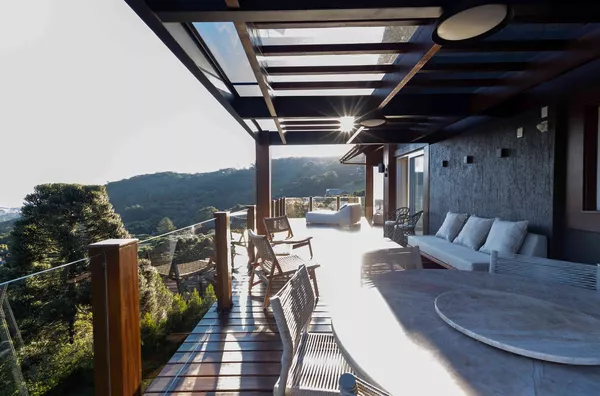 Casa de Altíssimo padrão com Vista para Vale - Foto 28