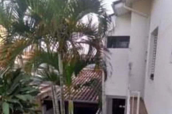 Sobrado para venda na Thomas Alves Figueiredo, Lorena