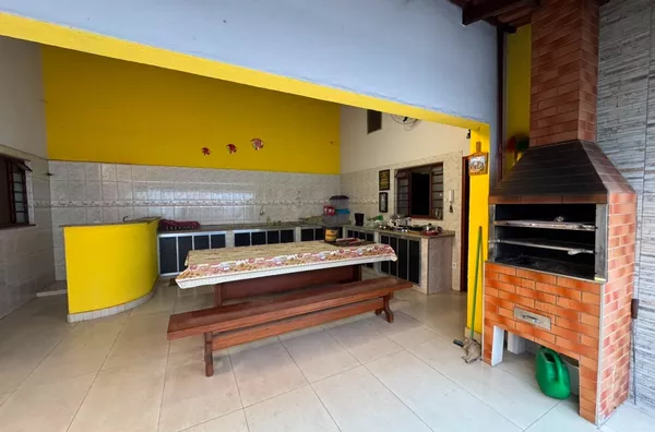 Casa para venda, 4 quarto(s),  Vila Nunes, Lorena