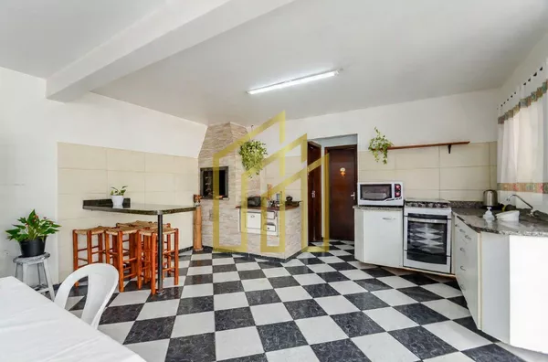 Casa para venda, 4 quarto(s),  Guaíra, Curitiba